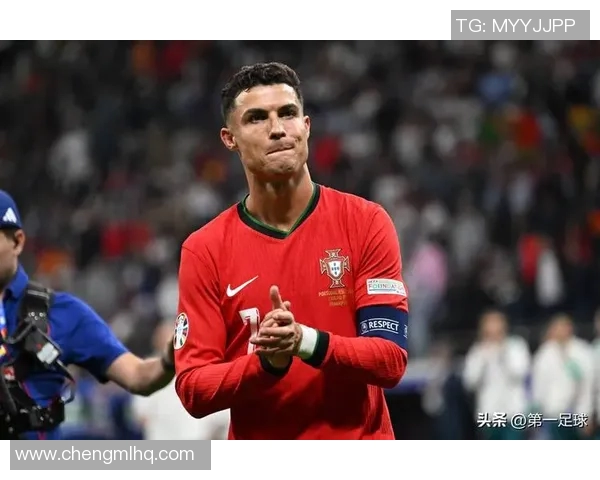 五字名字足球球星的传奇与影响力探索：他们如何改变了世界足坛的格局